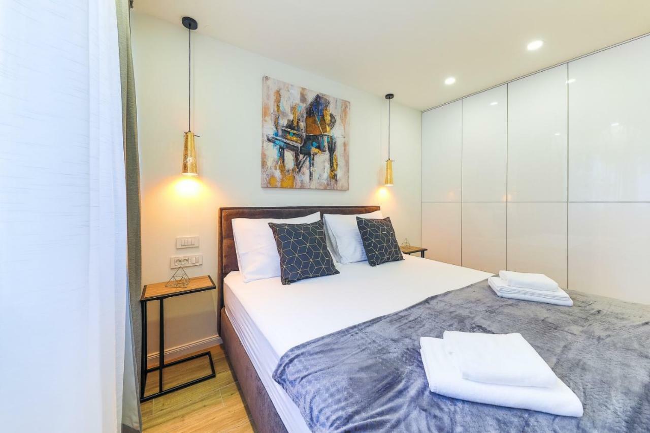 Onesta Apartment Split Luaran gambar
