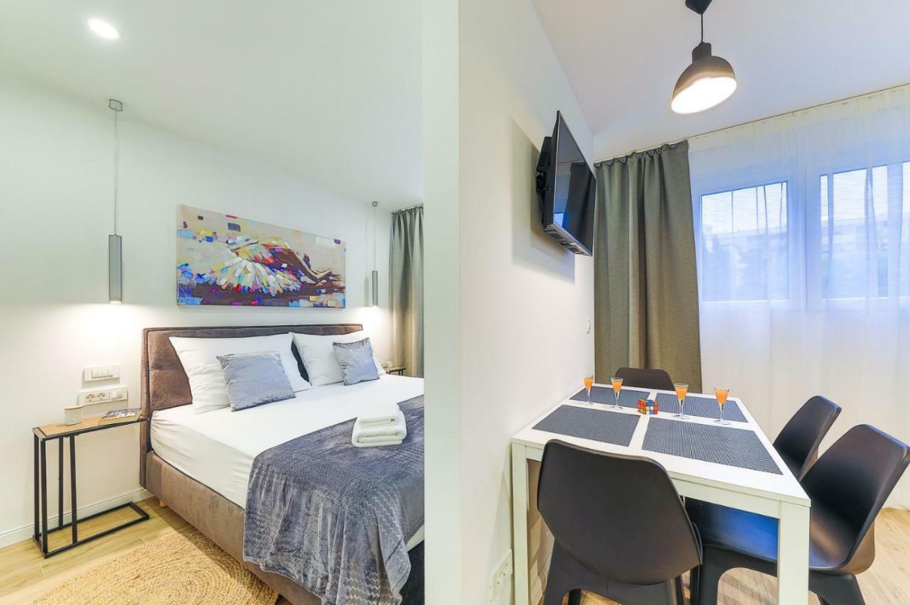 Onesta Apartment Split Luaran gambar
