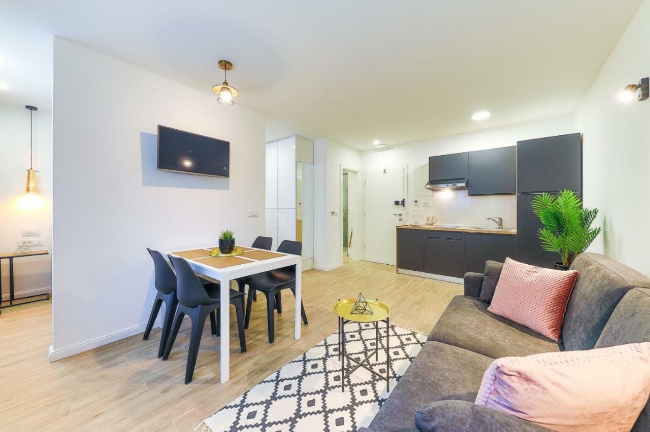 Onesta Apartment Split Luaran gambar