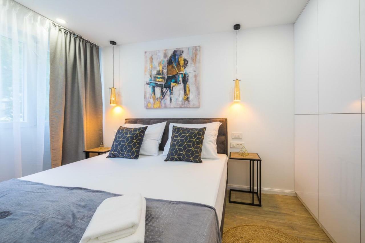 Onesta Apartment Split Luaran gambar