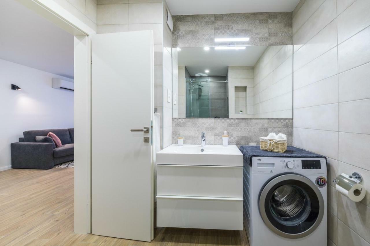 Onesta Apartment Split Luaran gambar